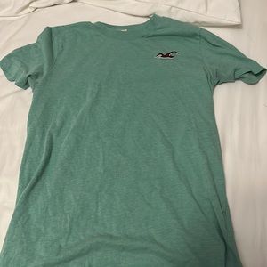 Hollister T shirt